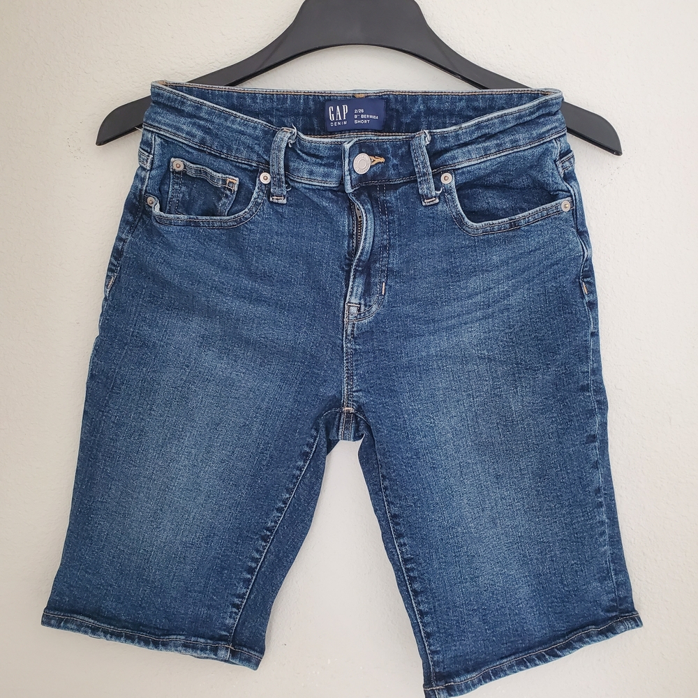 GAP Women's Classic Blue Denim Shorts